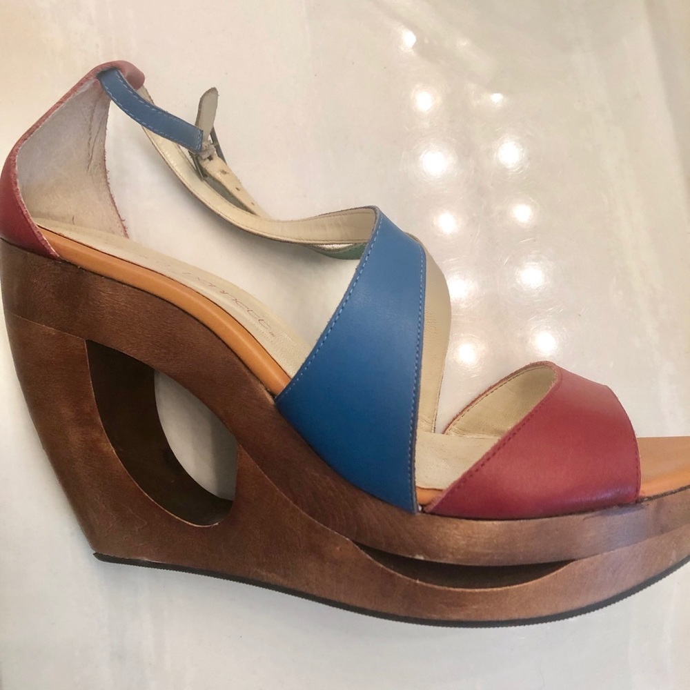 Jessica Bennett sandal